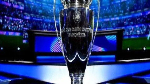 “吉达国民1亿欧元欲签马赫雷斯，法媒透露转会动向”