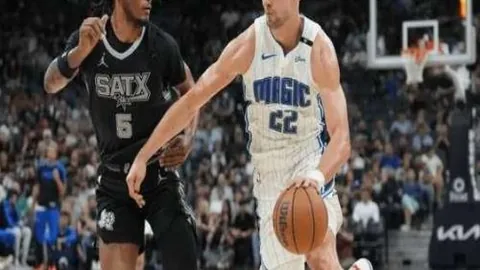 大乐透期号专家推荐：比森斯传授瓜帅直觉理念